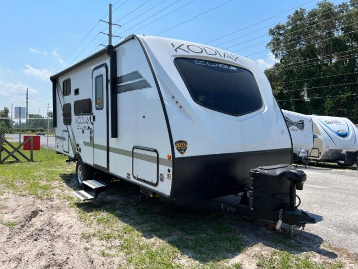 Thumbnail Photo undefined for 2022 Dutchmen Kodiak